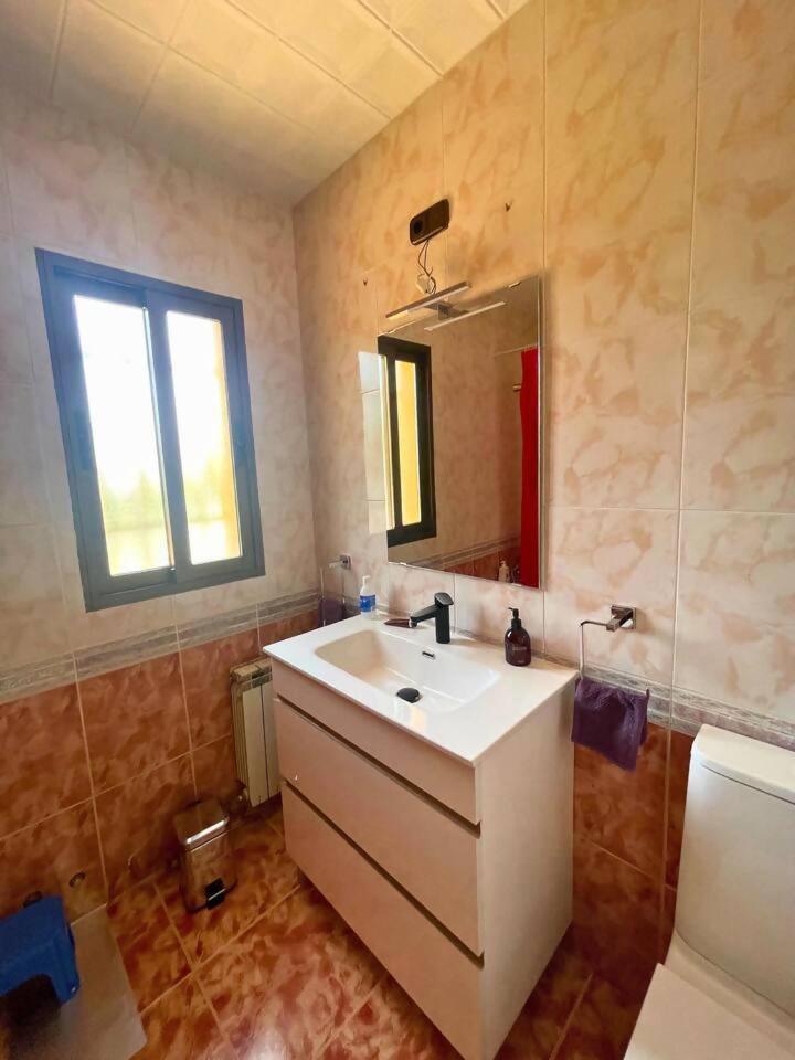 Casa Con Jardin En Ogijares Villa Ngoại thất bức ảnh