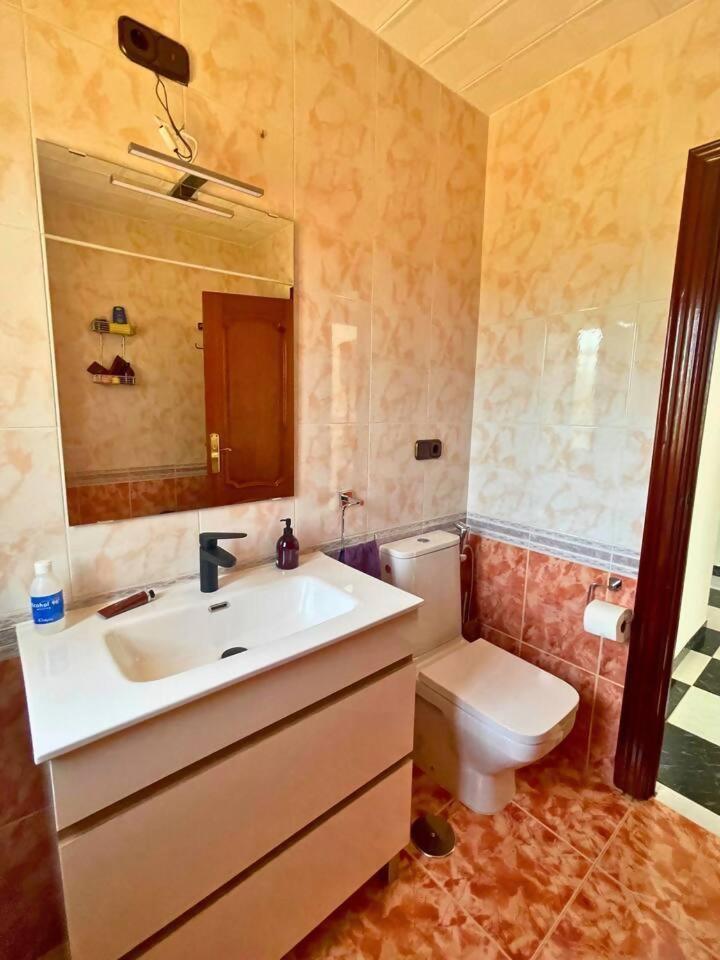 Casa Con Jardin En Ogijares Villa Ngoại thất bức ảnh